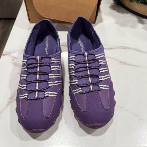 Comfortview Shoes Women’s Size 1W Purple/White Slip-On BNIB 36-1216-5 - Picture 9 of 12